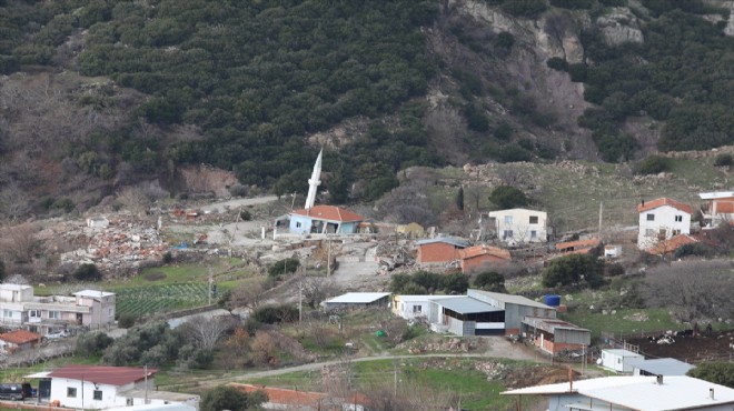 İnşaatlar tam gaz: Heyelanda evi zarar görenlere teslim edilecek