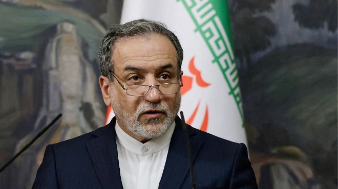 İran Dışişleri Bakanı: Körfez ülkeleriyle savaşta değiliz
