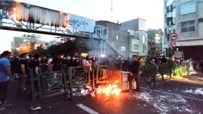 İran'da ölü sayısı artıyor: Mahsa Amini protestoları