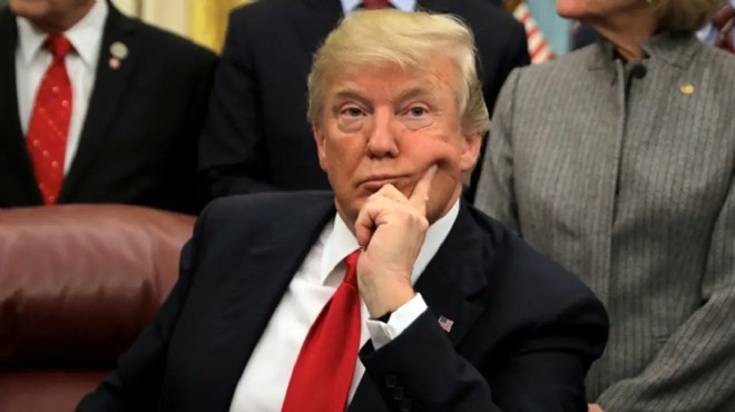 İran da  rejimin değiştiğini  iddia etti