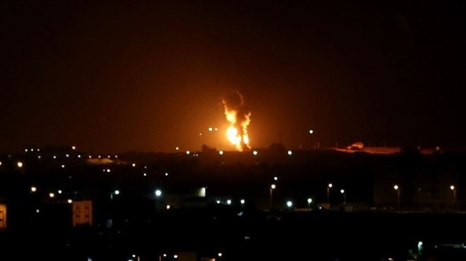 İsrail, Gazze'de Hamas'a ait bazı noktaları vurdu