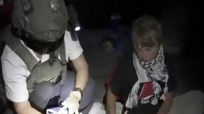 İsrail aktivistleri gözaltına aldı, görüntüleri yayımladı!