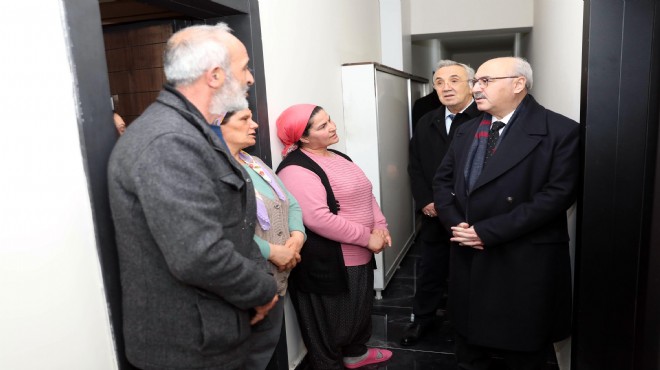 Köşger açıkladı: İzmir de 5 bin depremzedeye barınma imkanı!