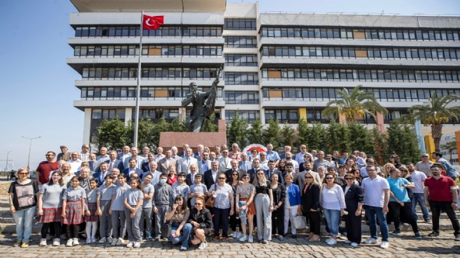 İzmir Hasan Tahsin i andı