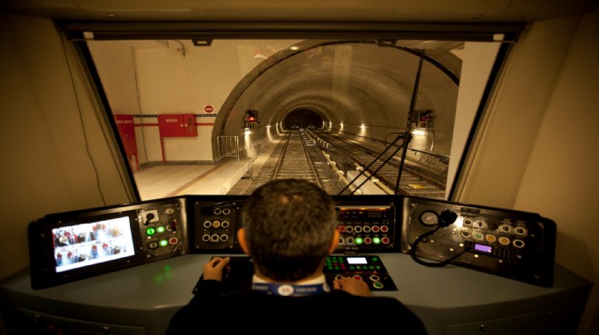 İzmir Metrosu 18 yaşında!