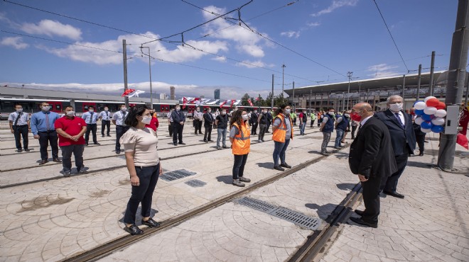 İzmir Metrosu'nda 20.yıl gururu!