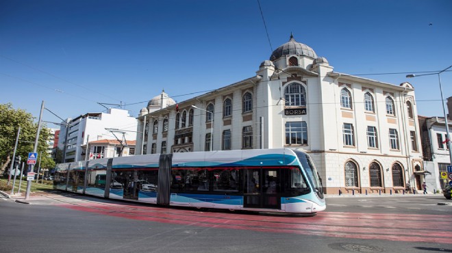 İzmir Tramvayı'nda ücretsiz internet dönemi!