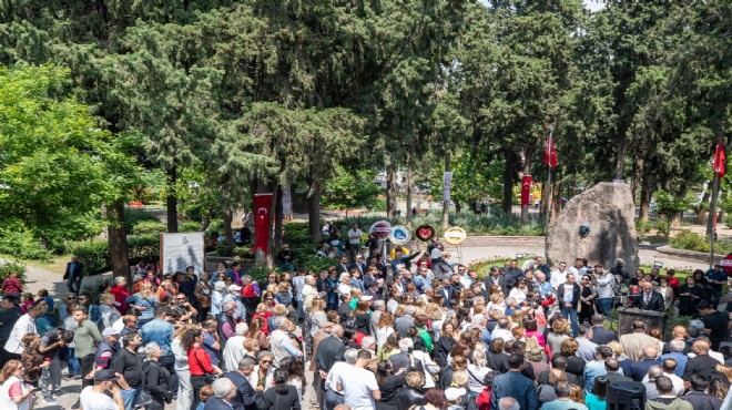 İzmir Zübeyde Ana sını unutmadı