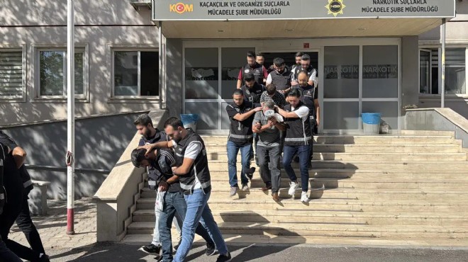 İzmir dahil 13 ilde silah kaçakçılığı operasyonu!