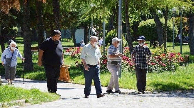 İzmir de 65 yaş üstü için flaş karar!