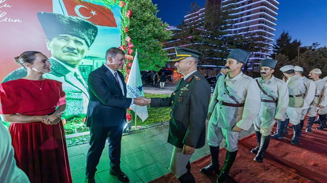 İzmir de 9 Eylül resepsiyonu:  Tugay ne mesaj verdi?