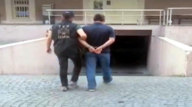 İzmir'de FETÖ'nün hücre evlerine yönelik operasyonda 21 kişi yakalandı