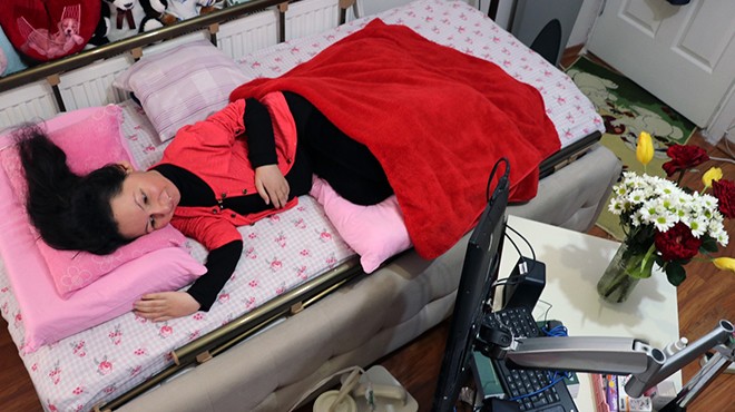 İzmir'de SMA hastası engelli kızın 