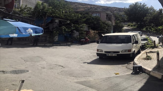 İzmir de sokak ortasında pompalı dehşet: 1 i olay yerindeki çocuk 3 yaralı