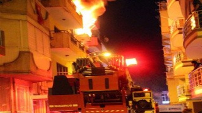 İzmir'de apartmanda çıkan yangın can aldı!
