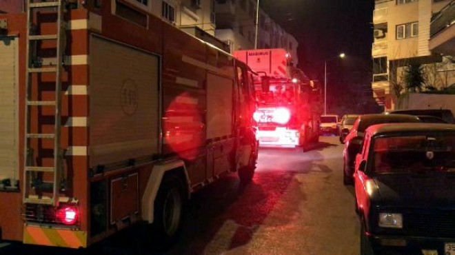 İzmir'de apartmanda korkutan patlama!