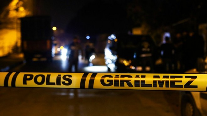 İzmir de dehşet: Av tüfeğiyle eşini yaralayıp bir kişiyi öldürdü!
