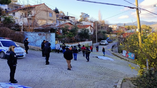 İzmir'de dehşet: Sokak ortasında ceset!