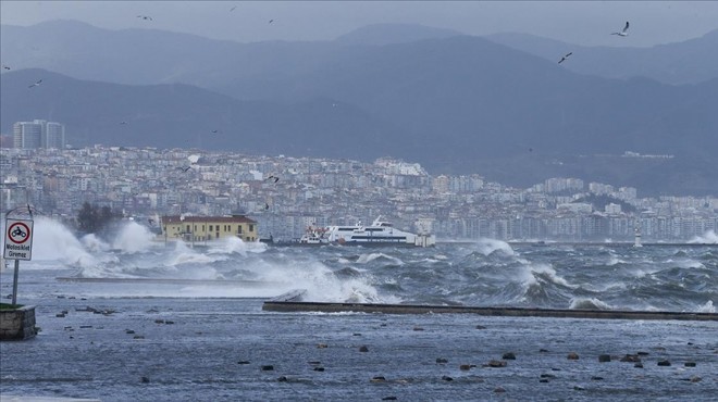 İzmir'de deniz ulaşımı normale döndü