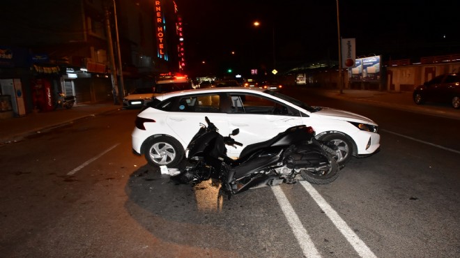 İzmir'de feci kaza: 1'i polis 2 yaralı!