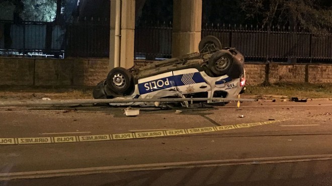 İzmir'de feci kaza: 2 polis yaralı