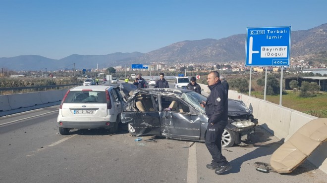 İzmir de feci kaza: 3 ü çocuk 8 yaralı