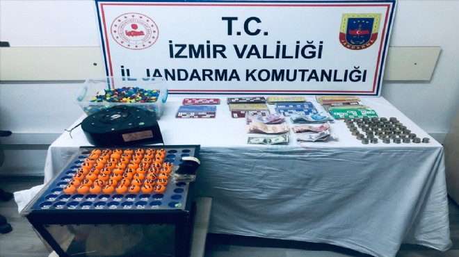 İzmir'de iki adrese kumar baskını!