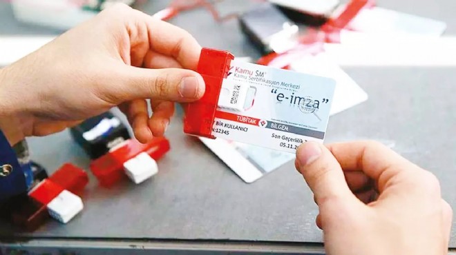 İzmir de ilaç çetesi davasında 3 tahliye!