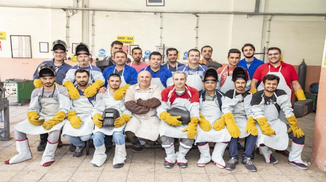 İzmir'de istihdam 'kaynağı': Kurs biter bitmez iş buldular
