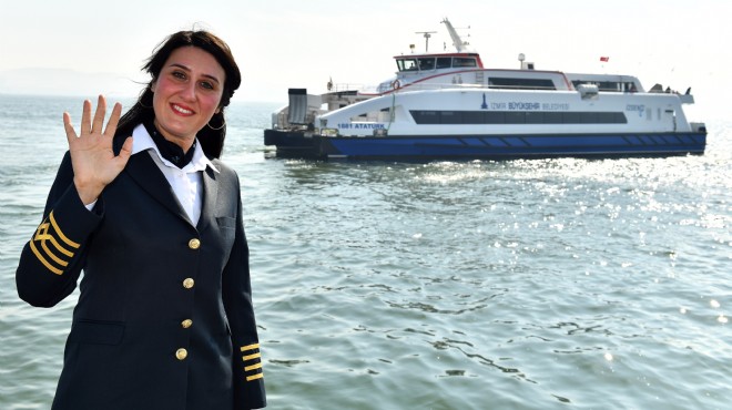 İzmir'de 'kaptan köşkü'nde kadın devrimi!