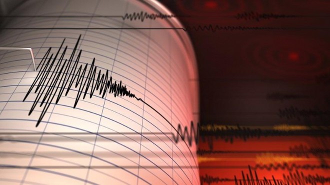 İzmir de korkutan deprem!