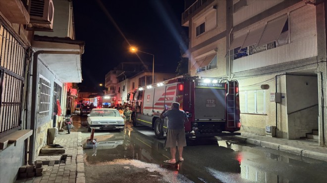 İzmir'de korkutan yangın: Ev kül oldu!