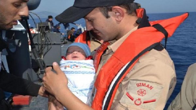 İzmir'de kundaktaki bebekle ölümüne yolculuk!