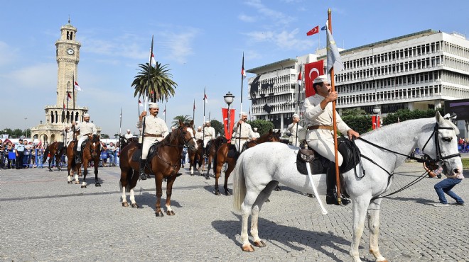 İzmir de kurtuluş coşkusu: Programda neler var?