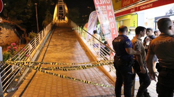 İzmir de  omuz atma  kavgası cinayetle bitti