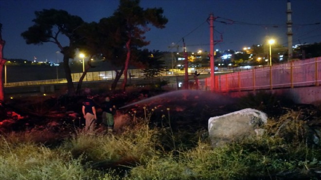 İzmir de otluk alanda korkutan yangın