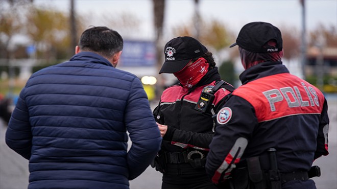 İzmir de polisten yılbaşı denetimi
