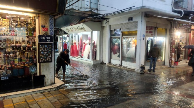 İzmir'de sağanak kabusu!