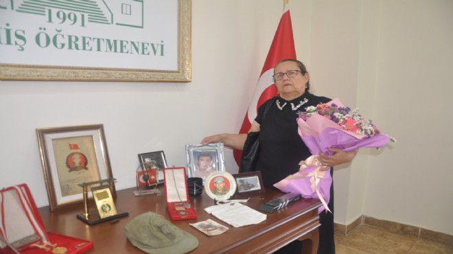İzmir de şehit annesinden oğlunun anısına sergi