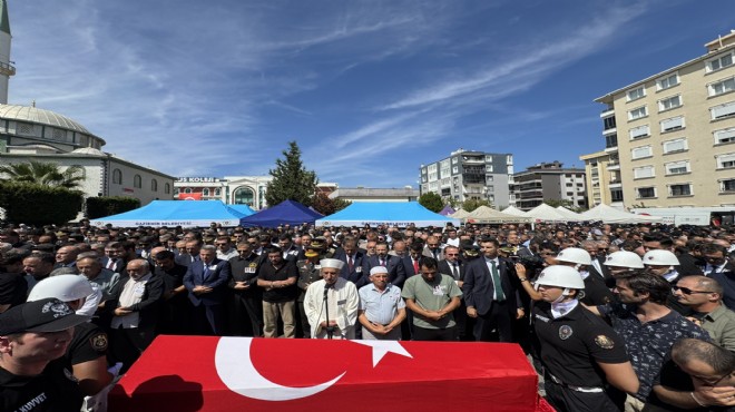 İzmir de şehitlere gözyaşlarıyla veda!