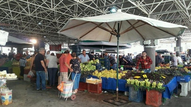 İzmir de semt pazarlarına seçim ayarı!