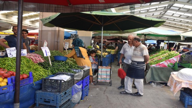 İzmir de sıcaklar pazarcıları da vurdu!