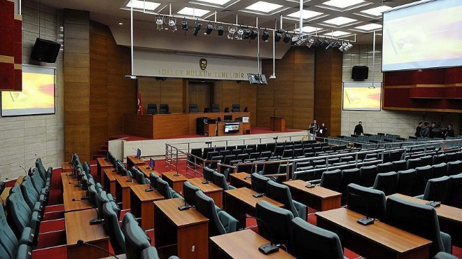 İzmir'de soruşturma raporu: İtirafçı astsubaylar FETÖ'yü anlattı