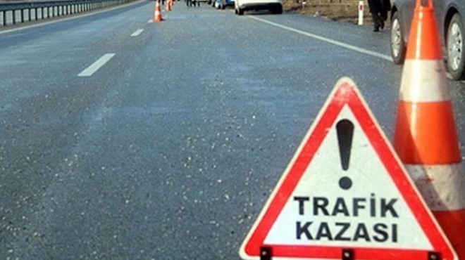 İzmir de trafik kazasında yaralanan polis memuru hayatını kaybetti