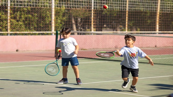 İzmir de ücretsiz yaz spor kursları başlıyor!