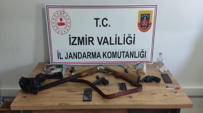 İzmir'de uyuşturucu ticaretine 5 tutuklama