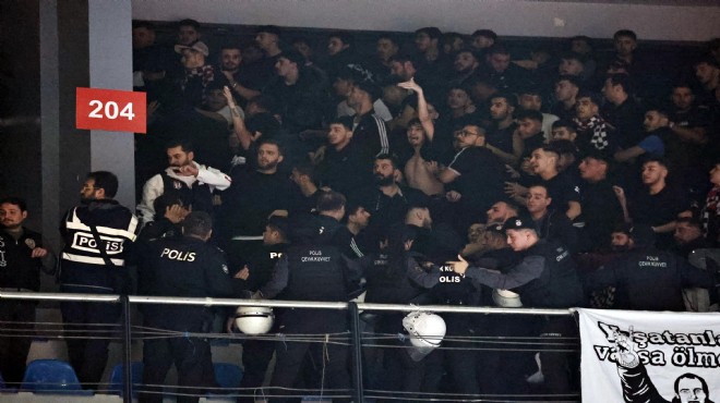 İzmir'deki maçta taraftarlar birbirine girdi!