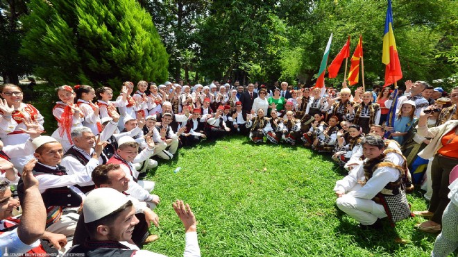 İzmir'den tüm dünyaya barış mesajları verilecek