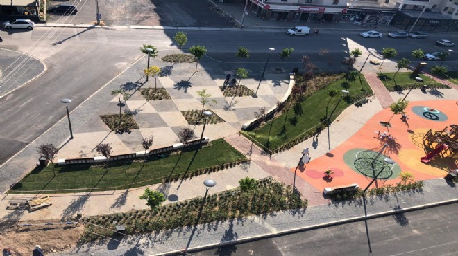 İzmir'e üç yeni park geldi