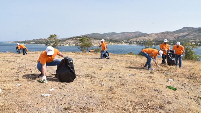 İzmir'in cennet köşesinde doğa temizliği